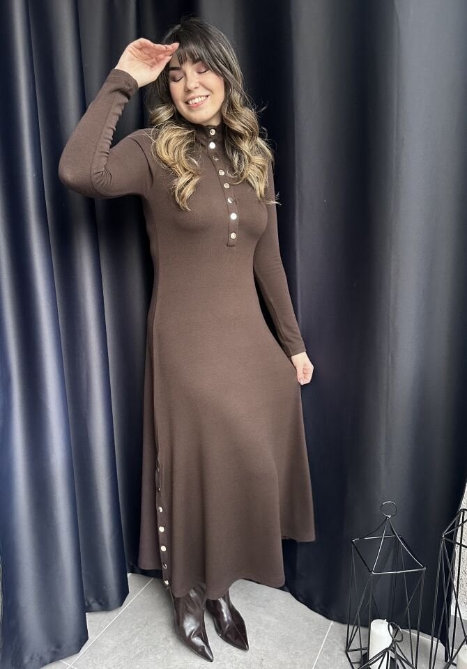 Çıtçıt Detaylı Acı Kahve Çilek Elbise