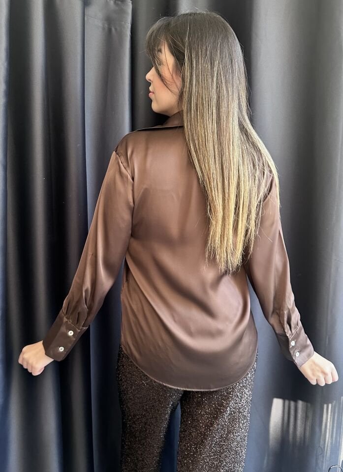 V Yaka Acı Kahve Saten Gömlek