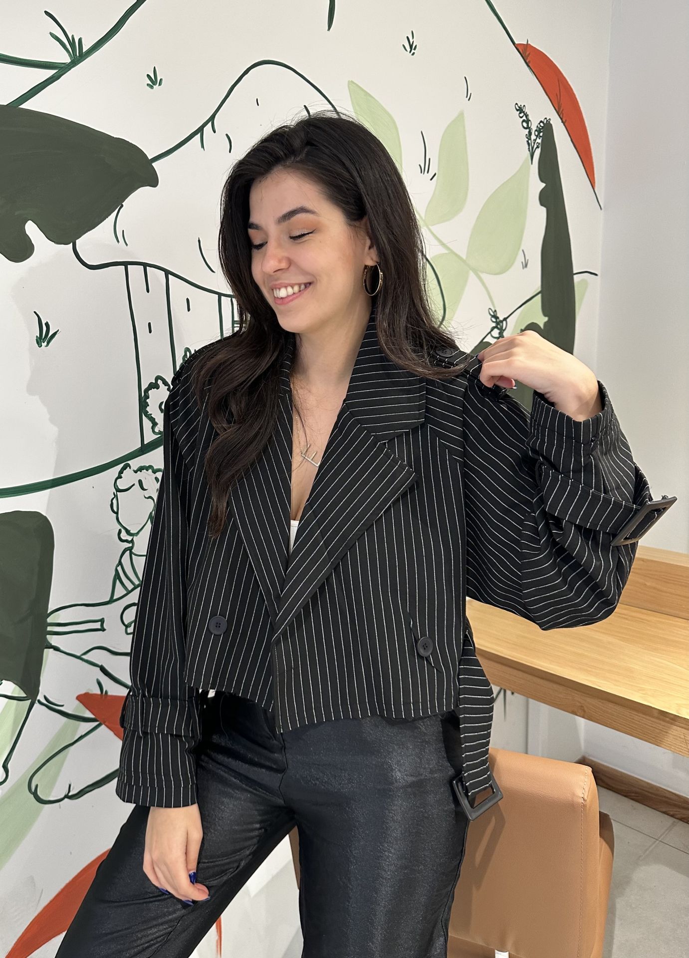 Premium Çizgili Kısa Trenç Ceket-Siyah