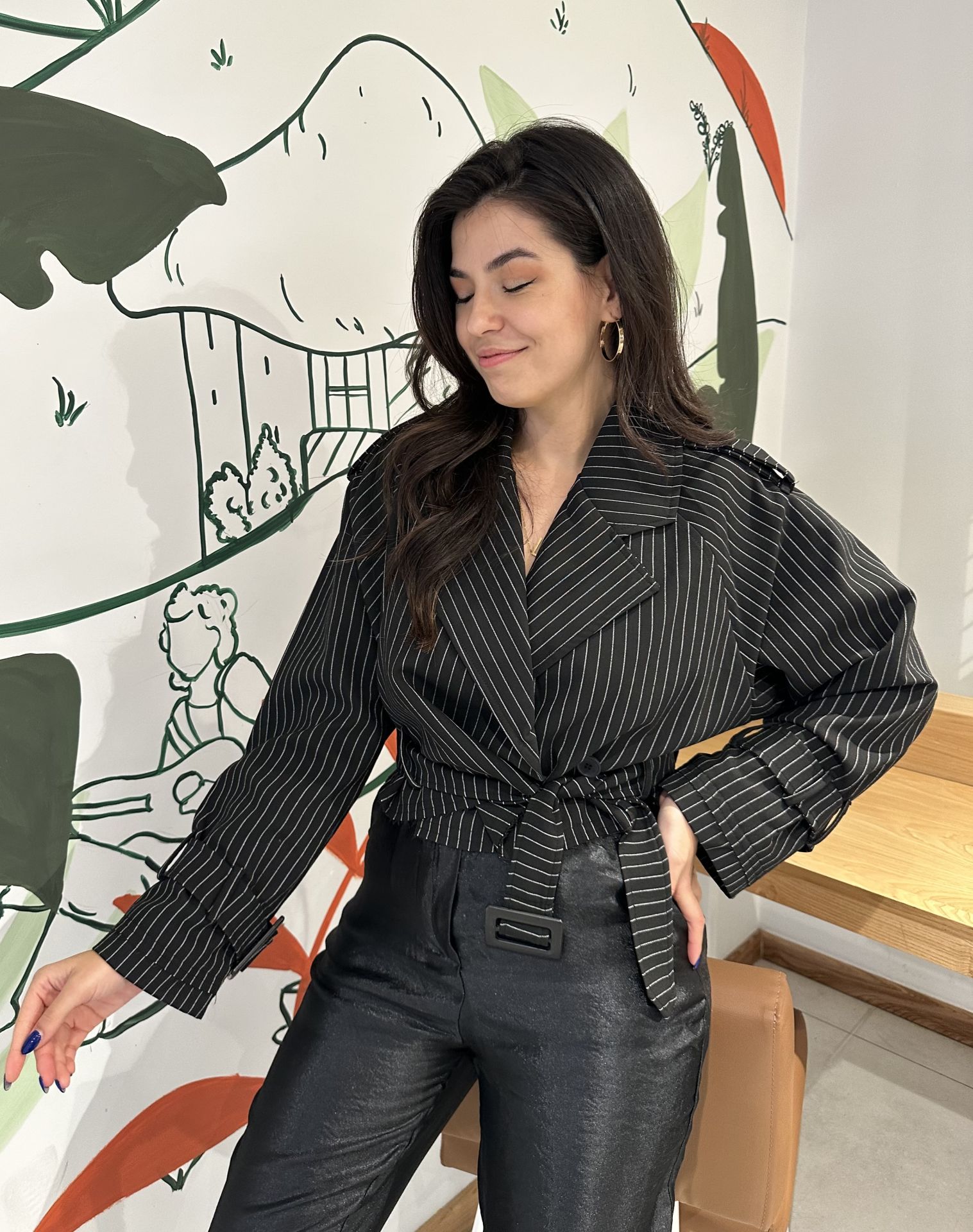 Premium Çizgili Kısa Trenç Ceket-Siyah